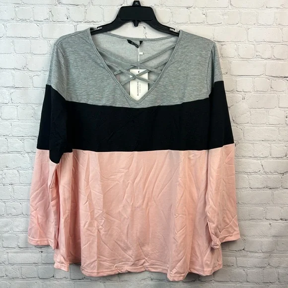 BloomChic Colorblock V-Neck Women's Lightweight Sweatshirt Top Plus Size 2X - Picture 2 of 6